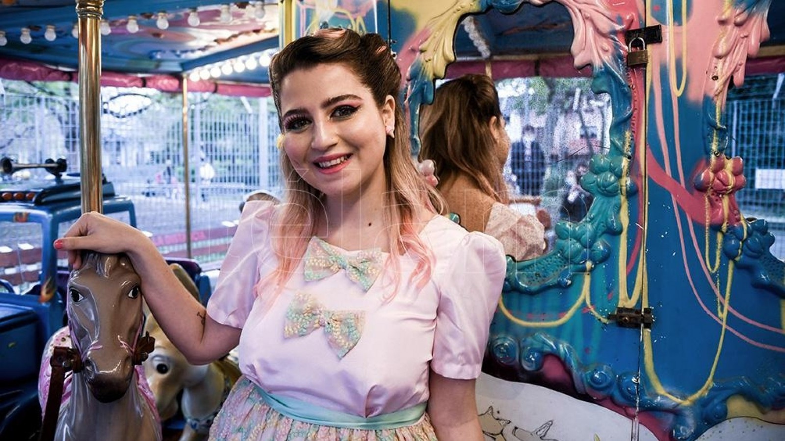Laura "Lala" Gelfi Balá, se prepara para seguir los pasos de su célebre abuelo